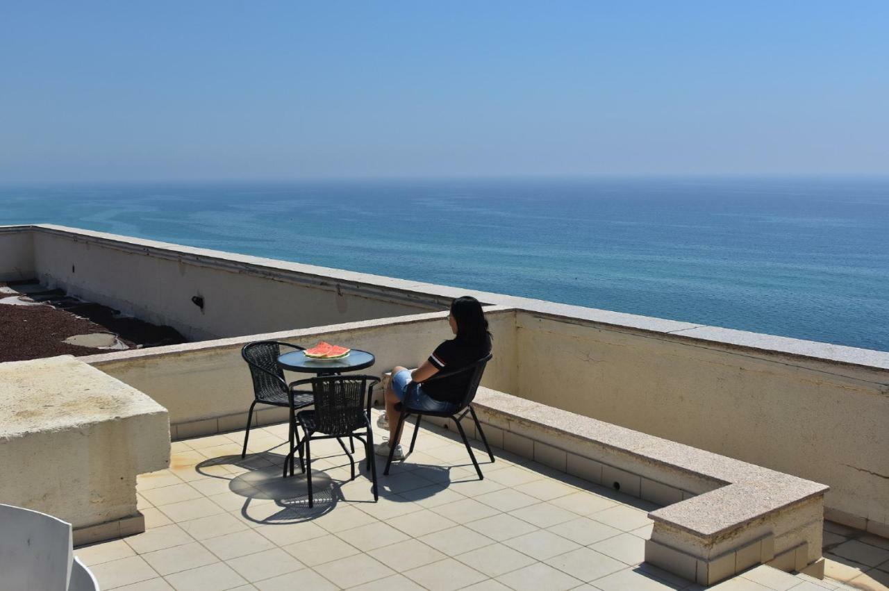 Laguna Beach Apartments Haifa Exteriör bild